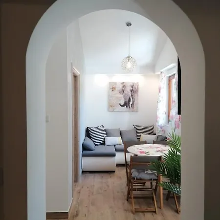 Tudija Apartamento *